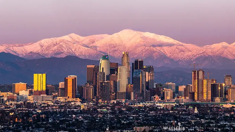 Los Angeles skyline — Chemicals and Materials hub in the United States