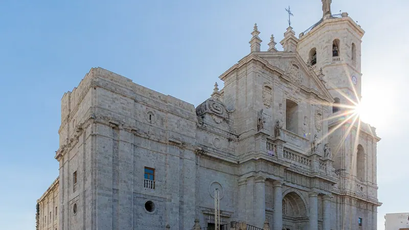 Valladolid skyline — Consumer Goods hub in Spain