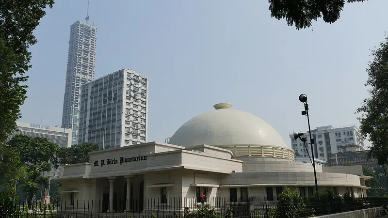 Kolkata skyline — Direct-to-Consumer Beauty Brands hub in India