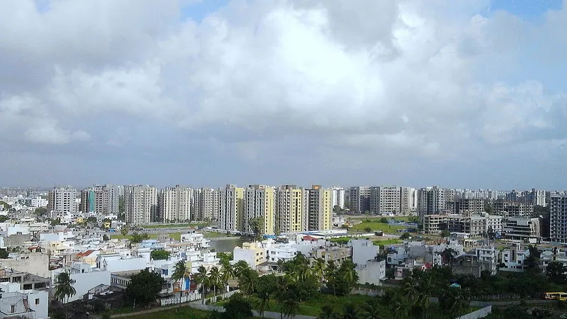 Surat skyline — Direct-to-Consumer Fashion Brands hub in India
