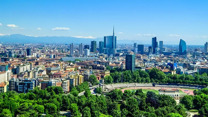 Milan skyline — Industrial Goods and Manufacturing hub in Italy