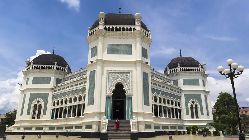 Medan skyline — Media & Entertainment hub in Indonesia
