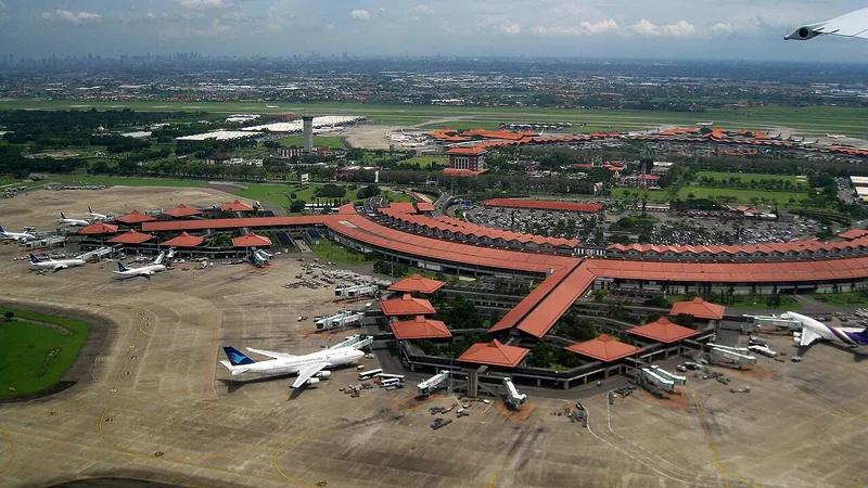 Tangerang skyline — Retail hub in Indonesia