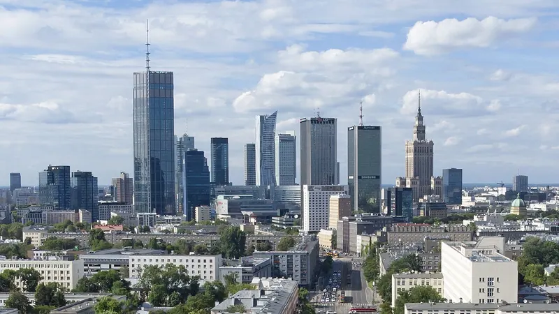 Warsaw skyline — Retail hub in Poland