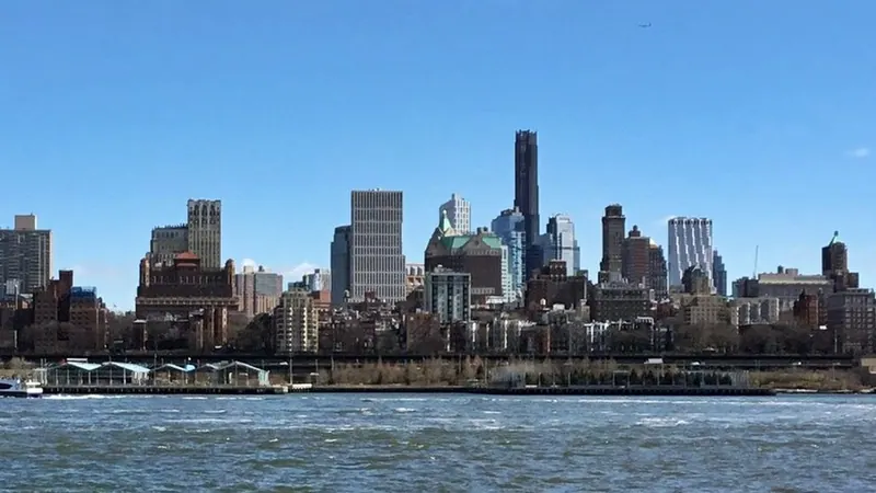 Brooklyn skyline — Social and Dating Apps hub in the United States