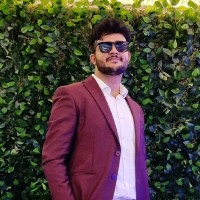 Vivek Shukla profile photo