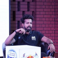 Niket Dwivedi profile photo